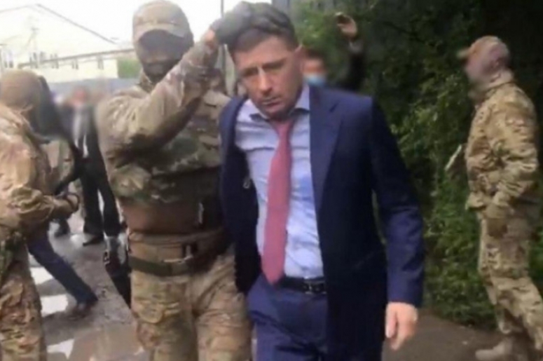 Губернаторов так ещё не задерживали. Фургал &mdash; всё: задержан губернатор Хабаровского края