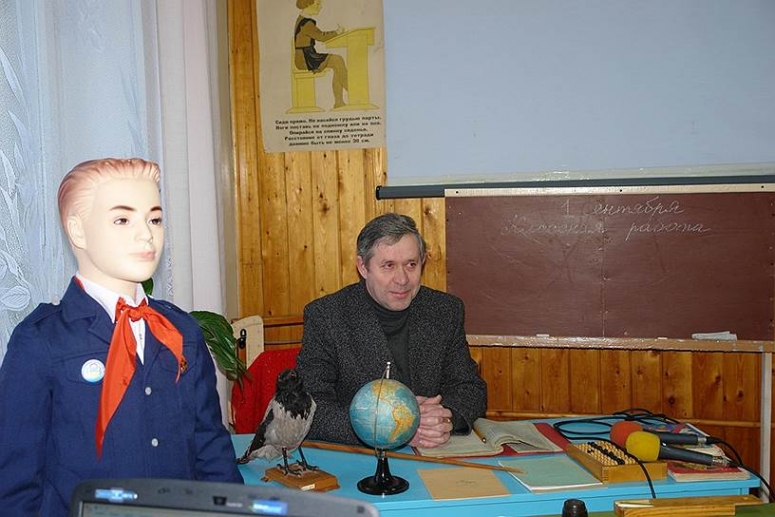 Неполживый правозащитник, историк-десталинизатор признался в гомосексуальной педофилии