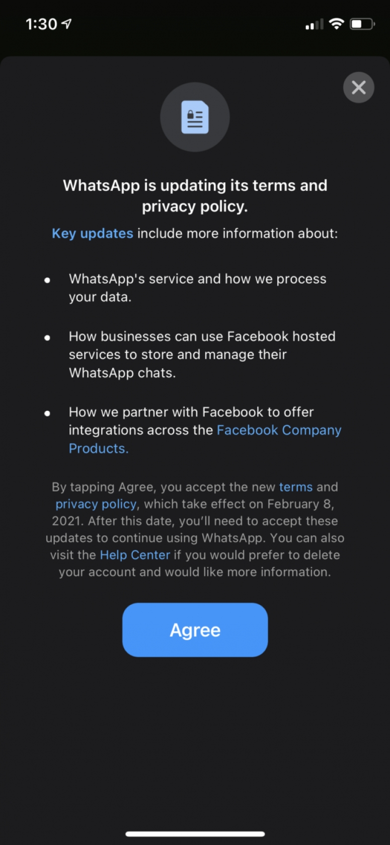 WhatsApp будет передавать данные Facebook.