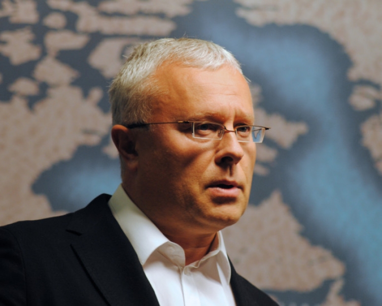 А.Е. Лебедев. Эволюция грабежа
