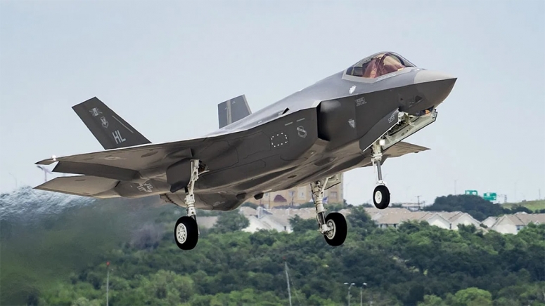 Проект F-35 провалился. Теперь и в "Форбс".