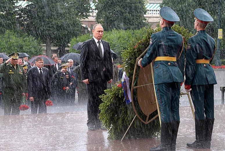 Рабочие планы Путина на 2020 год. Акцент на 75-летии Победы