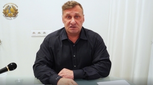 Это наш город. Это наша земля. Педерастам здесь места нет.