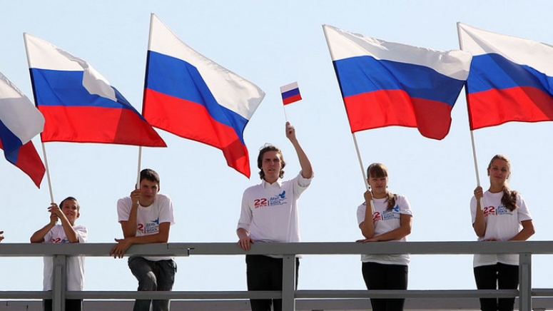 &laquo;Бунт на корабле&raquo;: Эксперты прогнозируют битву за власть в России