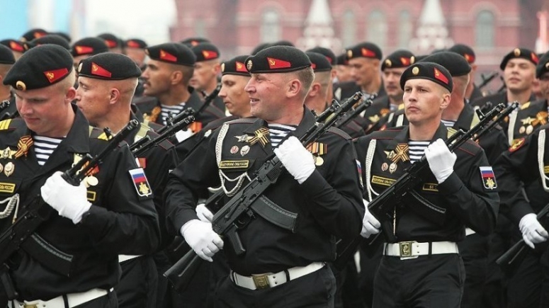 Российских &laquo;черных беретов&raquo; готовят к зарубежным экспедициям