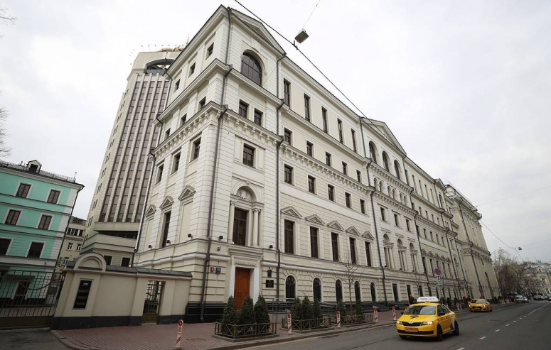 Верховный суд ликвидировал движение "За права человека"