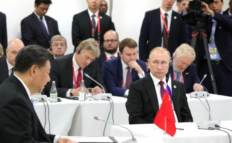 КТО И ЗАЧЕМ ПОДЖИГАЕТ ДАЛЬНИЙ ВОСТОК?