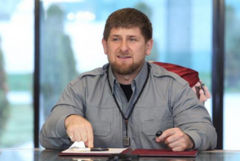 Они выходят замуж за собак, покойников, женятся не знаю на ком &mdash; заявил Кадыров.