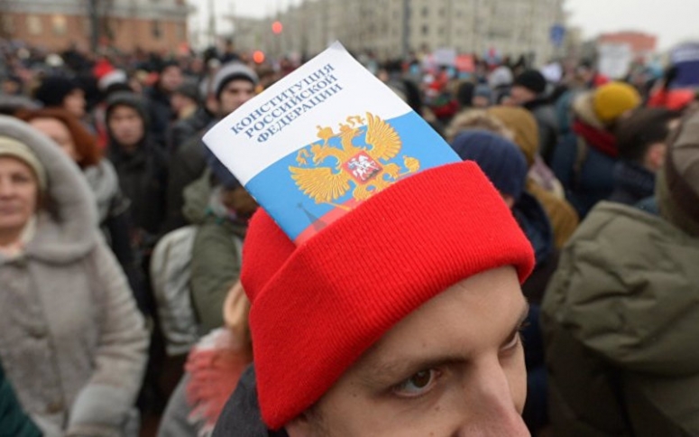Прозападная власть &mdash; могильщик России.